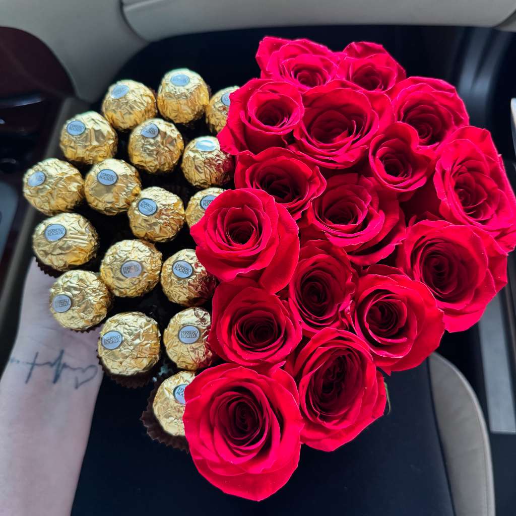 Caja de Rosas & Ferrero Rocher